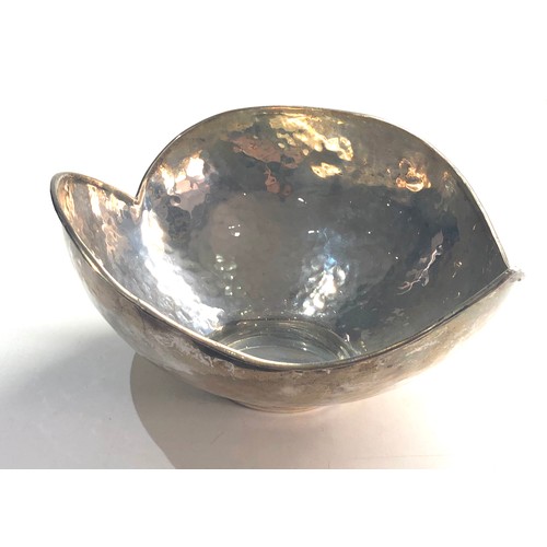 46 - Hallmarked 925 xeipos greek silver bowl measures approx 16cm by 17cm height 8.2cm weight 146g