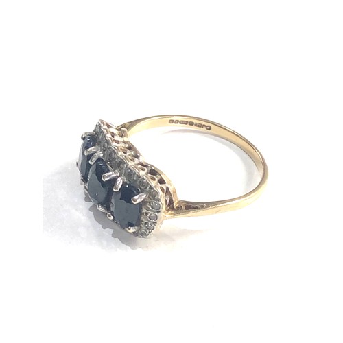 71 - 9ct gold sapphire and diamond  ring 2.7g