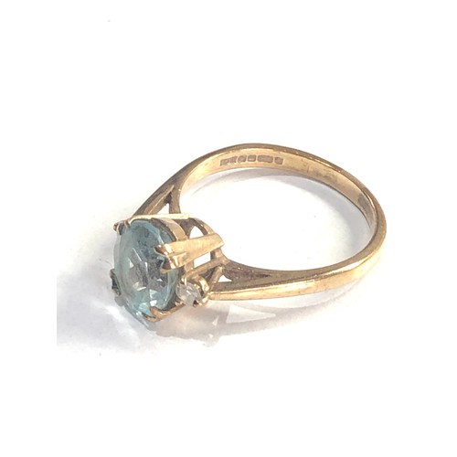 82 - Vintage 9ct gold Aqua & diamond ring 2.9g