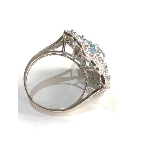 92 - 9ct white gold diamond & aqua ring 7g