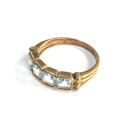 117 - 9ct gold topaz ring 2.5g