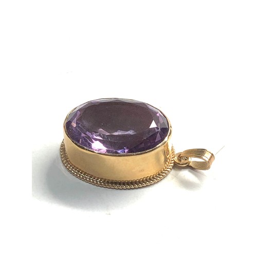 136 - 9ct gold amethyst pendant 3.7g