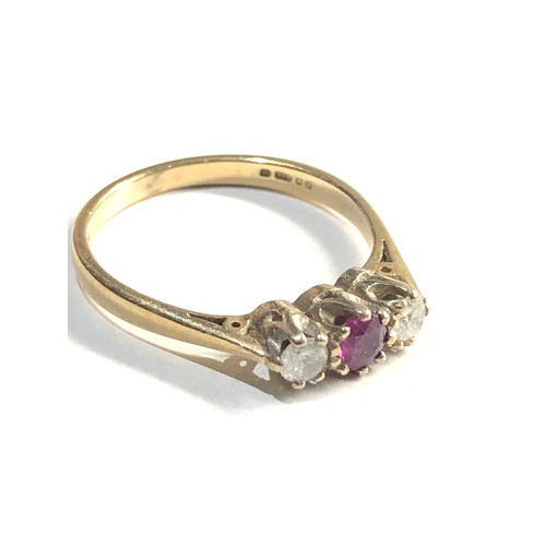 139 - 9ct gold ruby & diamond ring 2.3g