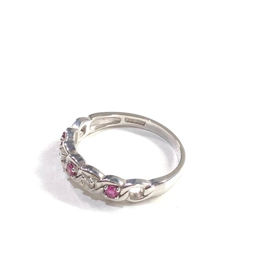 173 - 9ct white gold ruby & diamond ring 2.4g