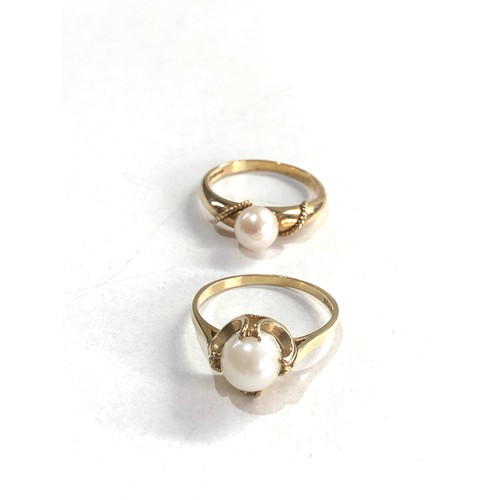 190 - 2 x 9ct gold pearl rings 4.5g