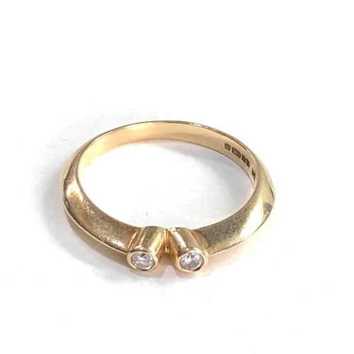 194 - 9ct gold diamond ring 2.1g