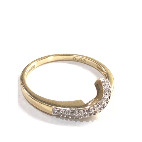 270 - 9ct gold diamond ring weight 2g