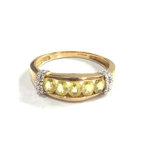 269 - 9ct gold diamond & peridot ring 2.6g