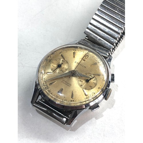 90 - Vintage Epikur gents chronograph wristwatch watch is ticking but centre second hand is not