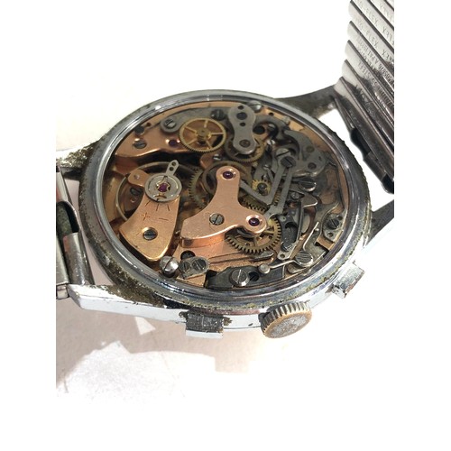 90 - Vintage Epikur gents chronograph wristwatch watch is ticking but centre second hand is not