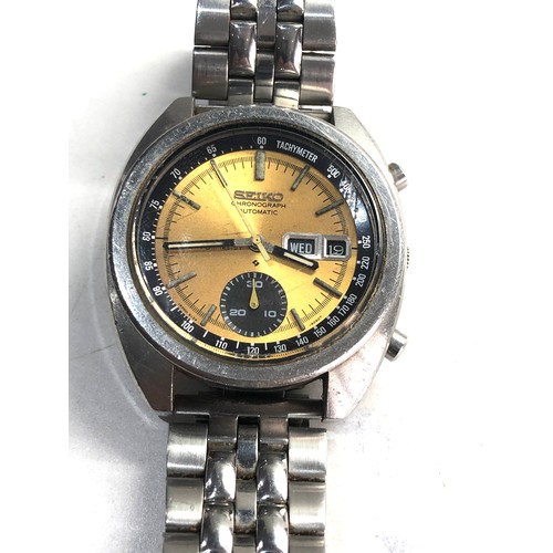 94 - Gents seiko 6139-6012-8110 chronograph automatic wristwatch the watch will tick for a few seconds bu... 