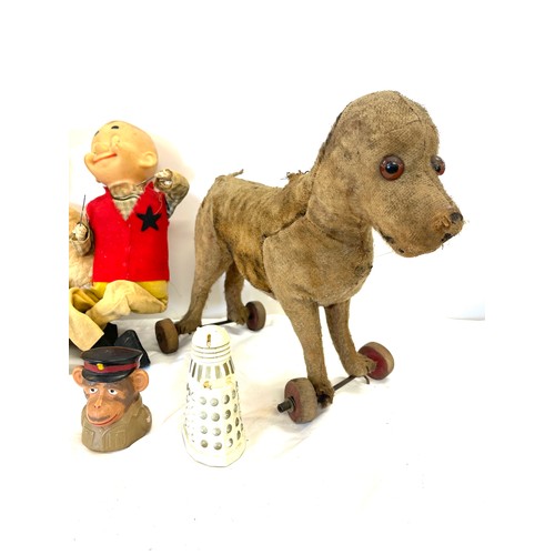 37 - Selection vintage toys to include early dog on wheels, star wars etc