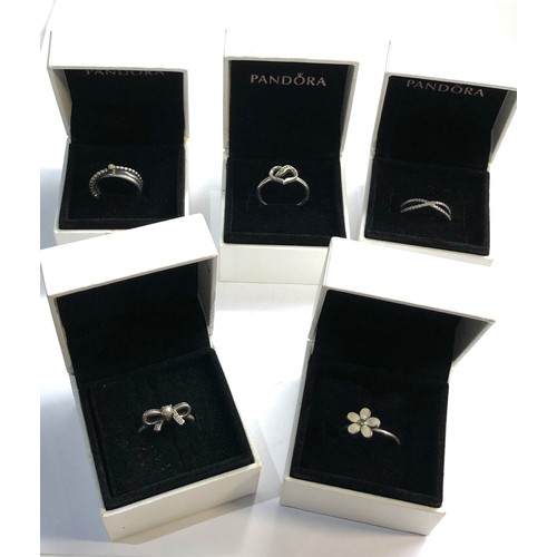 535 - 5 silver pandora rings boxed