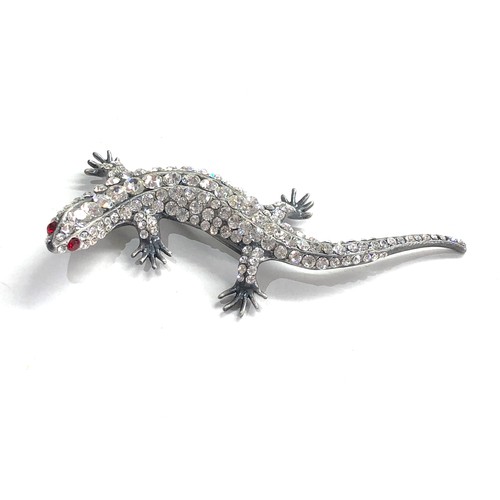 564 - Butler and Wilson lizard brooch