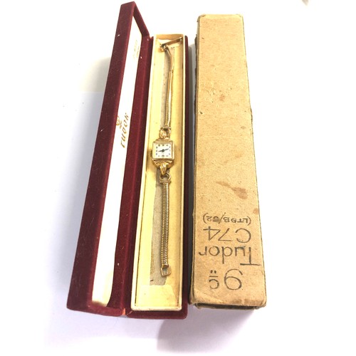 73 - Vintage Boxed Ladies 9ct gold rolex tudor wristwatch comes with outer and inner box 9ct gold strap r... 