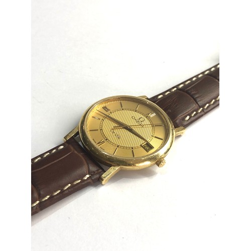 79 - 18ct gold gents  Omega de ville quartz omega leather strap requires battery in good condition no war... 