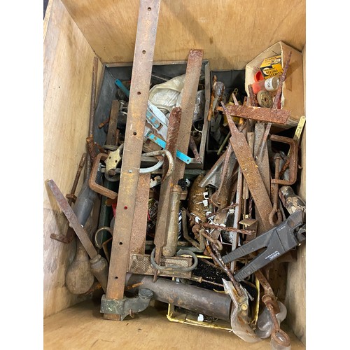 307 - Large selection of vintage tools etc