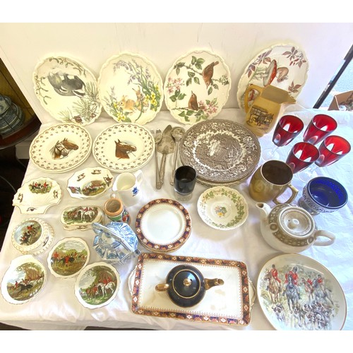 313 - Large selection of miscellaneous includes pottery, glassware, royal albert the country walk collecti... 