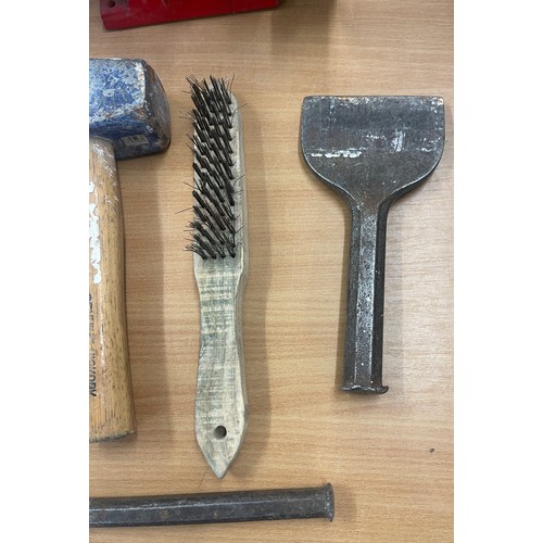 261 - Selection of tools to include grinder, hammer etc