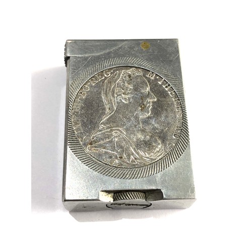 567 - Silver coin cigarette lighter silver coin each side