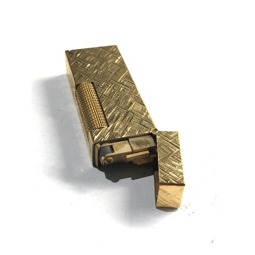 569 - Vintage dunhill cigarette lighter