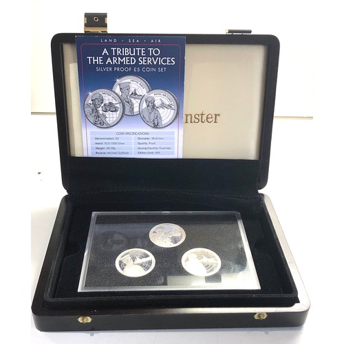 541 - 2011 Guernsey a tribute to Armed Service silver proof £5 boxed set Limited edition 267/495