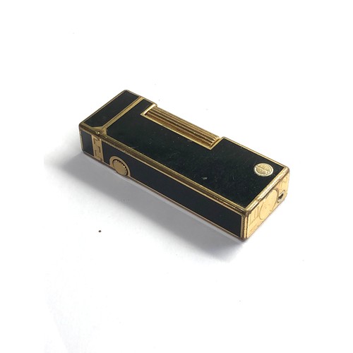 564 - Vintage Dunhill cigarette lighter