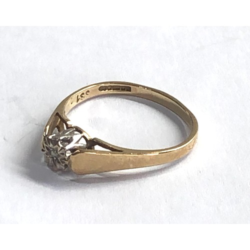 473 - 9ct gold diamond ring weight 1.6g