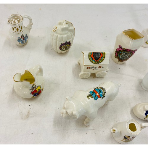 16 - Selection of crested china