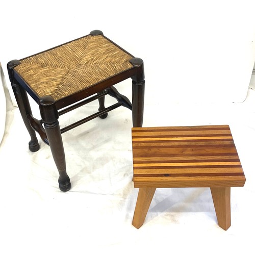 360 - 2 Vintage footstools