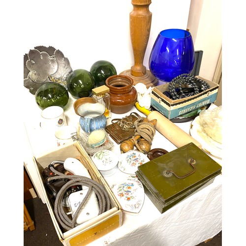 251 - Large selection of miscellaneous to include wedgewood etc