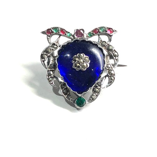 478 - Victorian silver enamel paste heart brooch measures approx 2.3cm wide 2.5cm drop