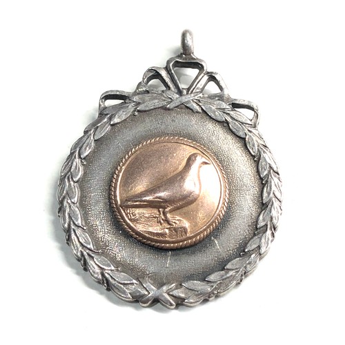 487 - Antique silver & gold pigeon fob