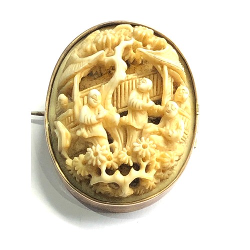 80 - Antique 9ct gold chinese canton carved ivory brooch