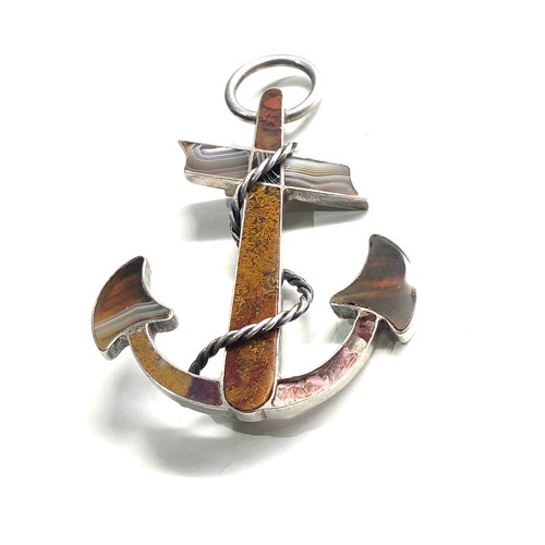 490 - Large silver Victorian scottish agate anchor brooch measures approx 7cm by 5cm  missing pin and agat... 