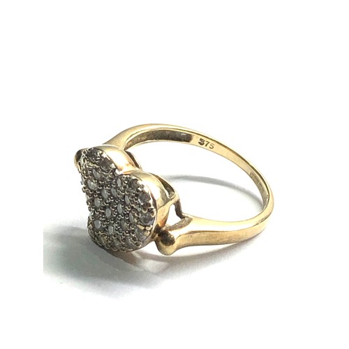 81 - 9ct gold diamond love heart ring 0.25ct weight 3.5g