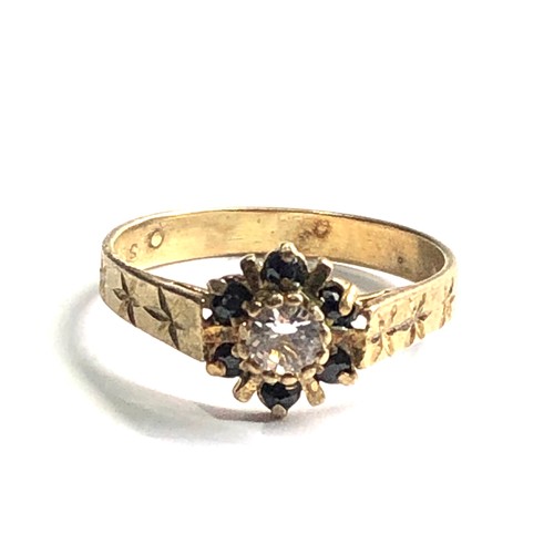 85 - 9ct gold paste stone & sapphire ring weight 2g