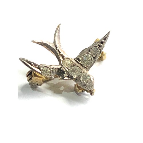 86 - Victorian small swallow brooch missing stone