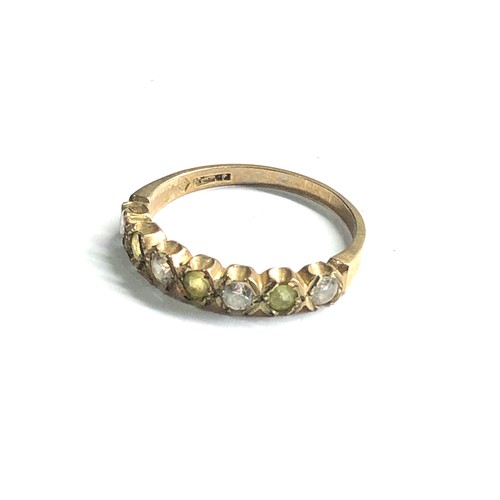 87 - 9ct gold stone set ring weight 2.4g