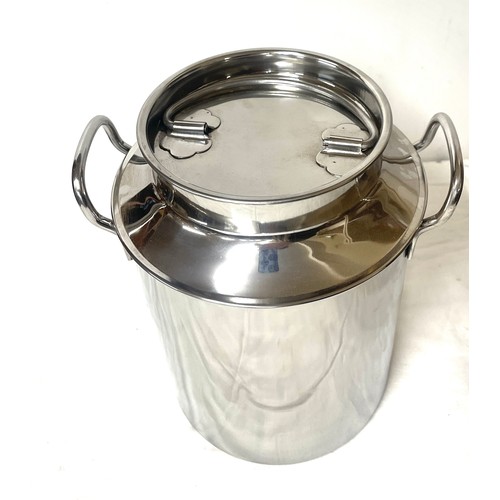 150 - small stainless steel churn measures approx 10.5 inches tall