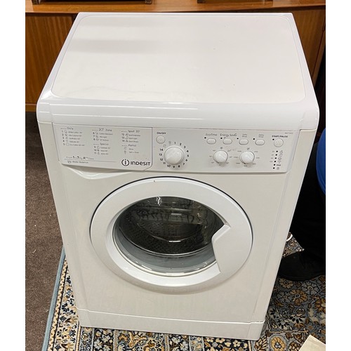 409 - Indeset 7kg Washing machine