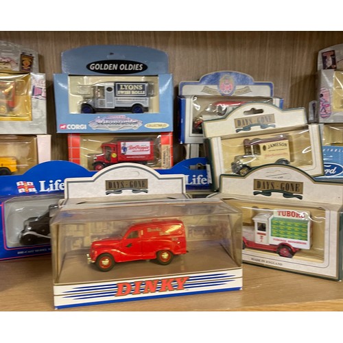 152 - Large selection of die cast cars includes dinky, corgy and days gone