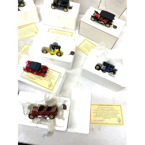 173 - 9 Boxed Matchbox classic cars