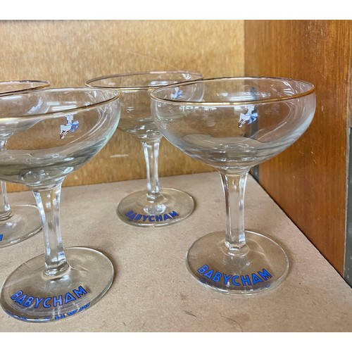 118 - Set 6 vintage Babycham glasses