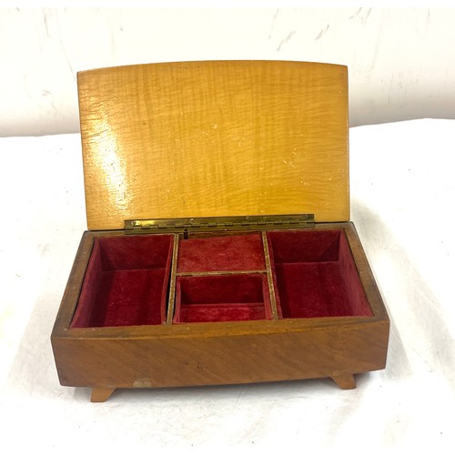 172 - 2 Wooden jewellery boxes , one musical