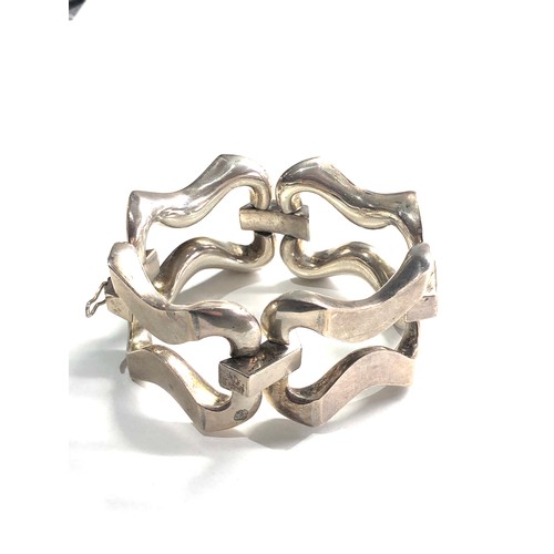 371 - Silver cuff bracelet weight 83g