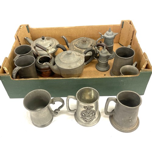 223 - Selection of pewter pieces