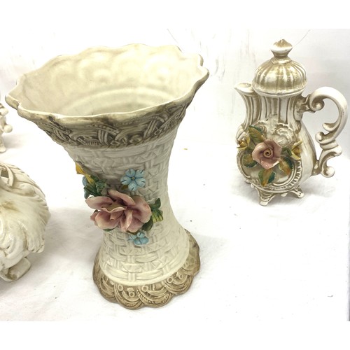 118 - 4 Pieces of Capodimonte ornaments