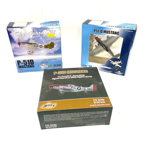 125 - 3 boxed Witty Wings models, 2 Sky Guardian P-51D Mustangs, P51D Mustang 1:72 Scale