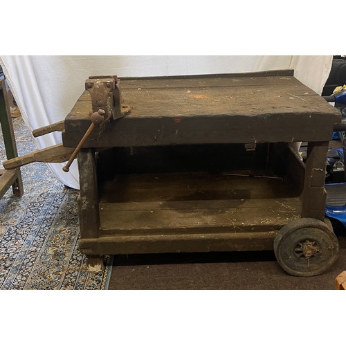 485 - Mobile industrial woodworkers bench with Samson Perfect Vice, approximate measurements: Height witho... 